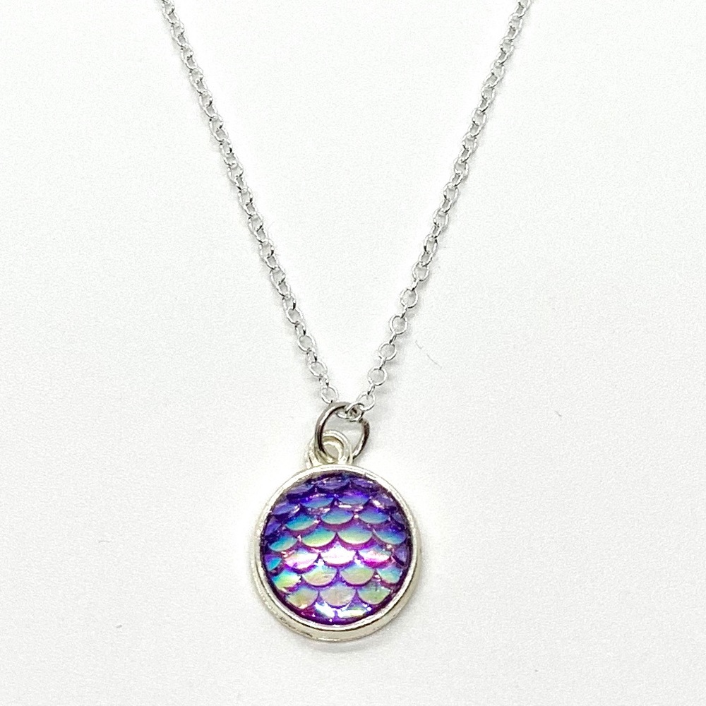 925 Violet Mermaid Scale Pendant Necklace